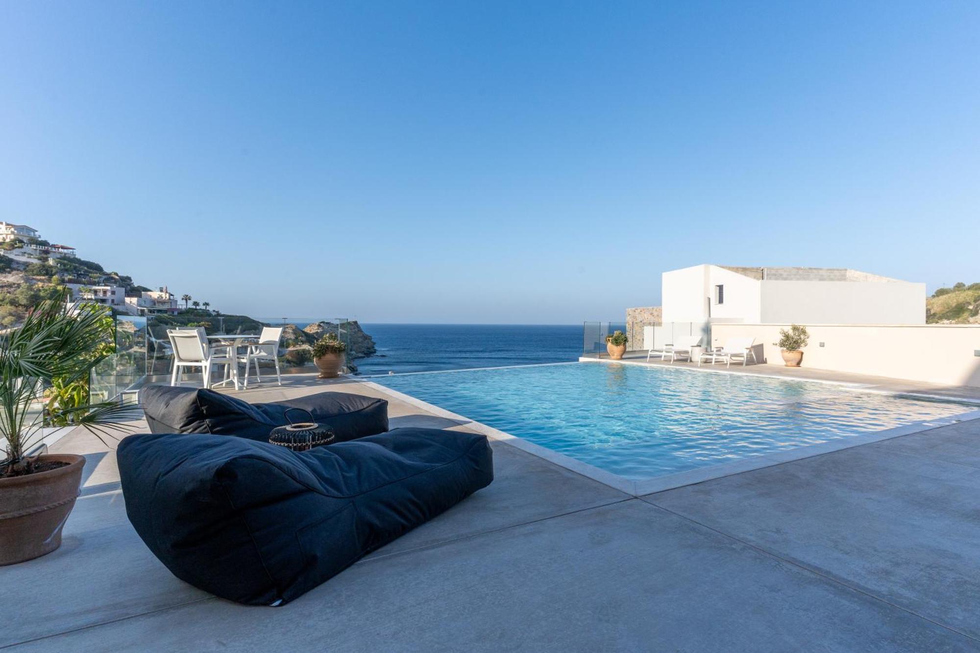 Amazing View Villa Aliki With Infinity Pool & Spa 리가리아 외부 사진