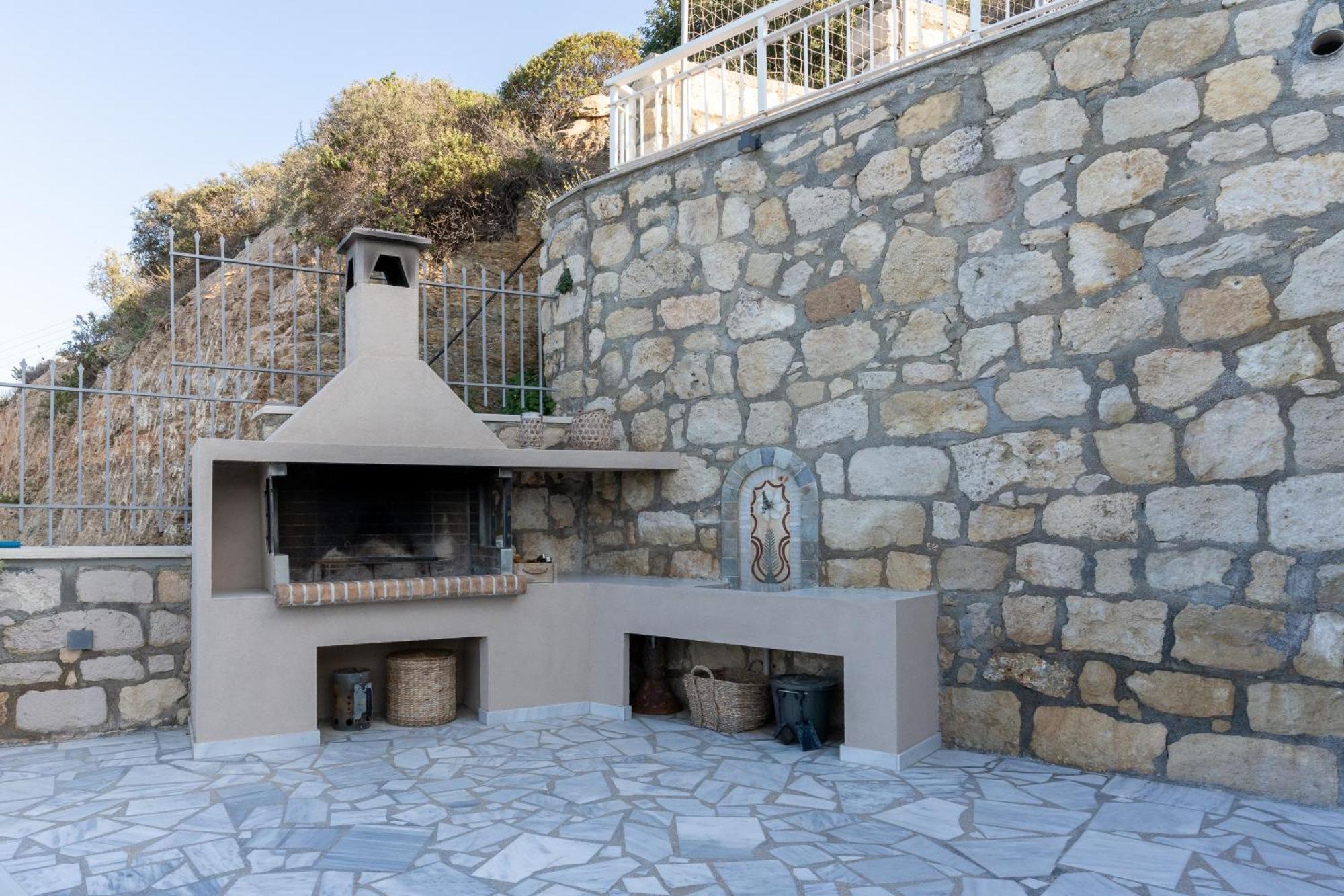 Amazing View Villa Aliki With Infinity Pool & Spa 리가리아 외부 사진