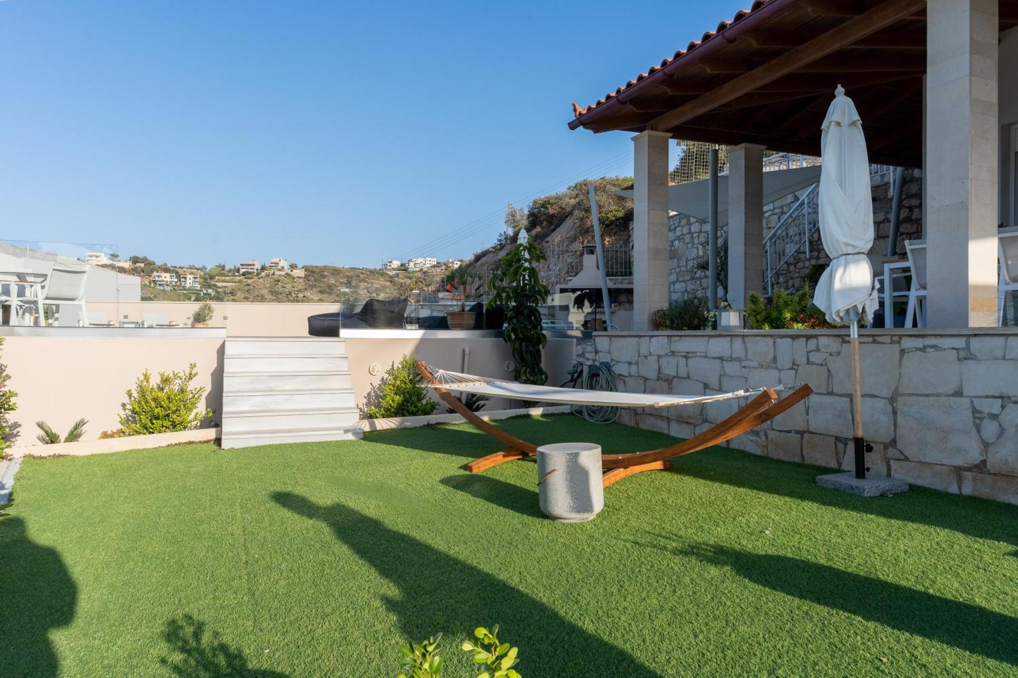Amazing View Villa Aliki With Infinity Pool & Spa 리가리아 외부 사진