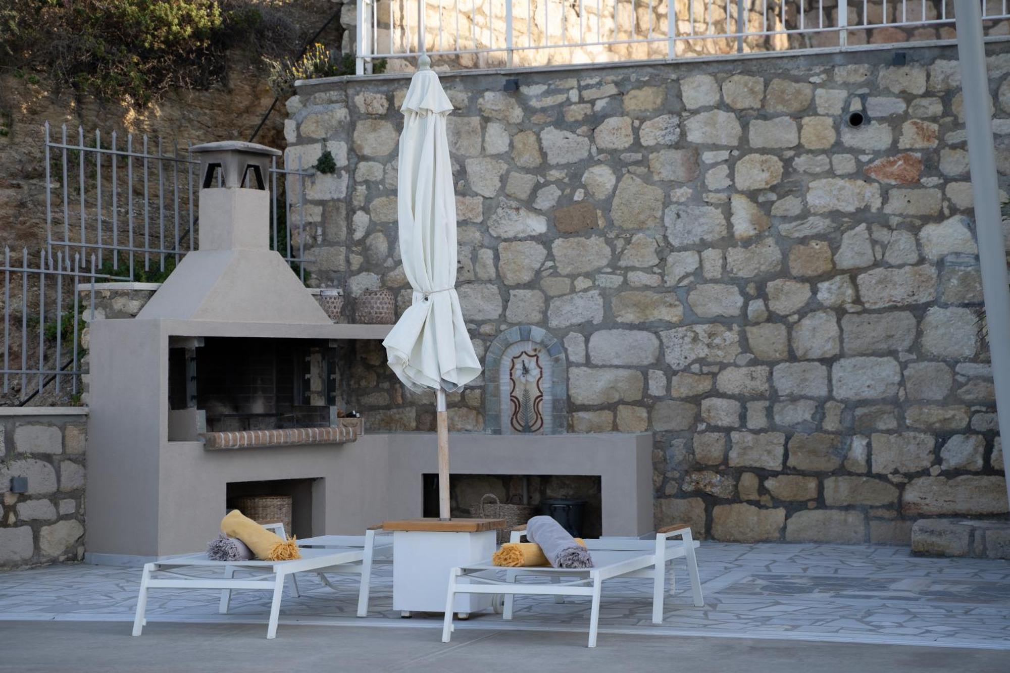 Amazing View Villa Aliki With Infinity Pool & Spa 리가리아 외부 사진