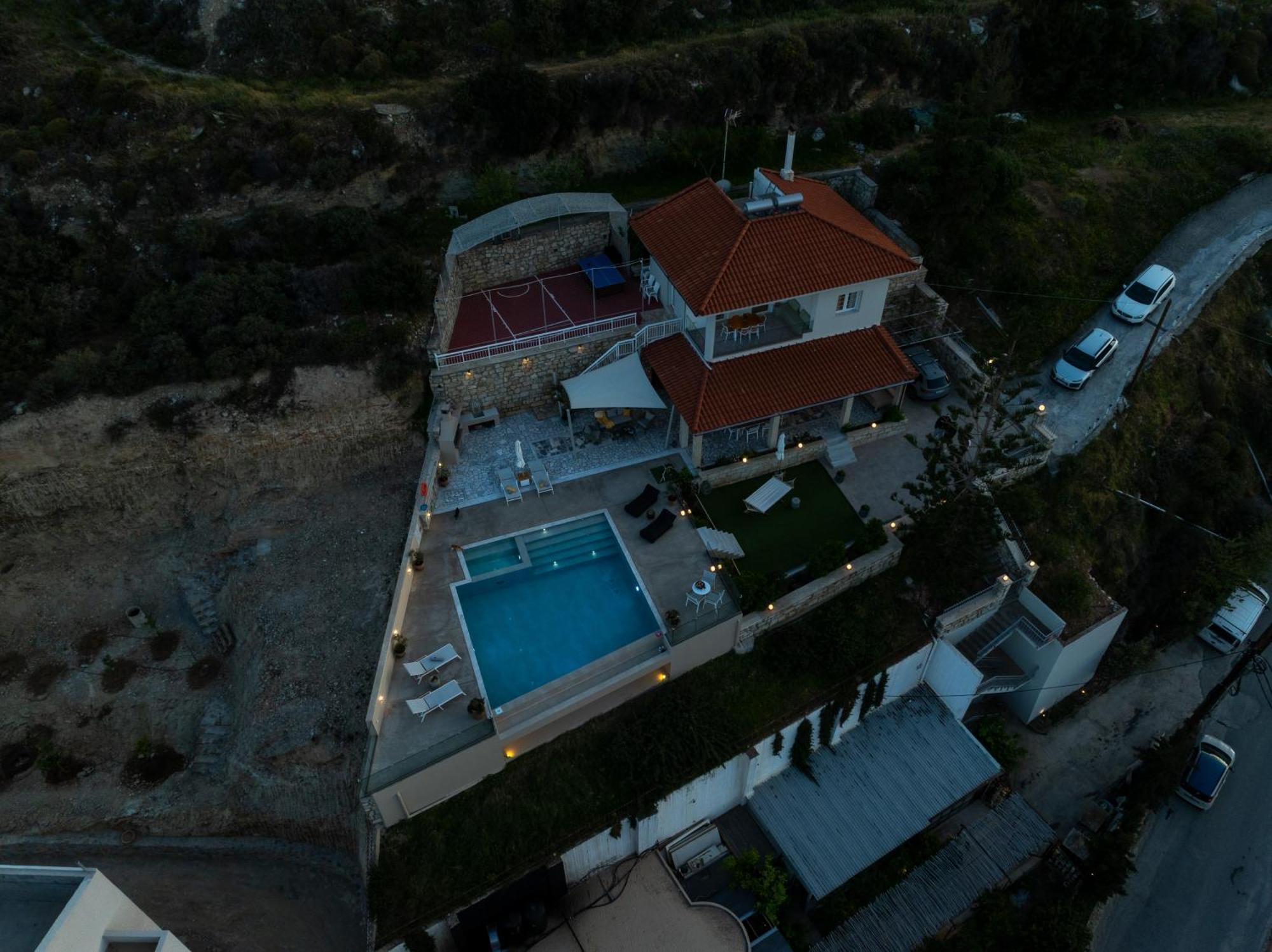 Amazing View Villa Aliki With Infinity Pool & Spa 리가리아 외부 사진